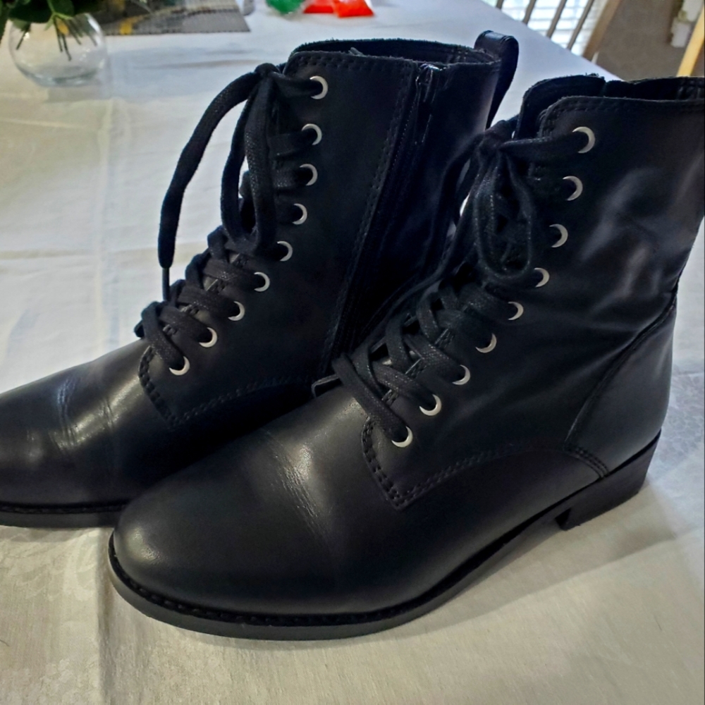 Lucky Brand Hestawn Boots